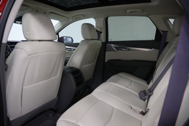 Used 2024 Cadillac XT5 Premium Luxury AWD/4WD image 36