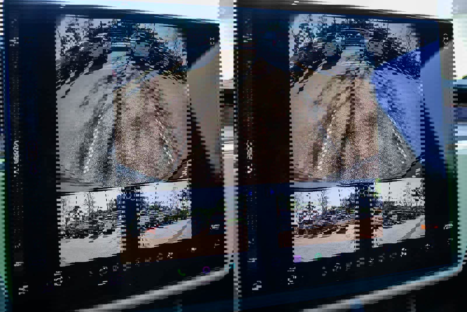 Used 2023 Tesla Model X image 25