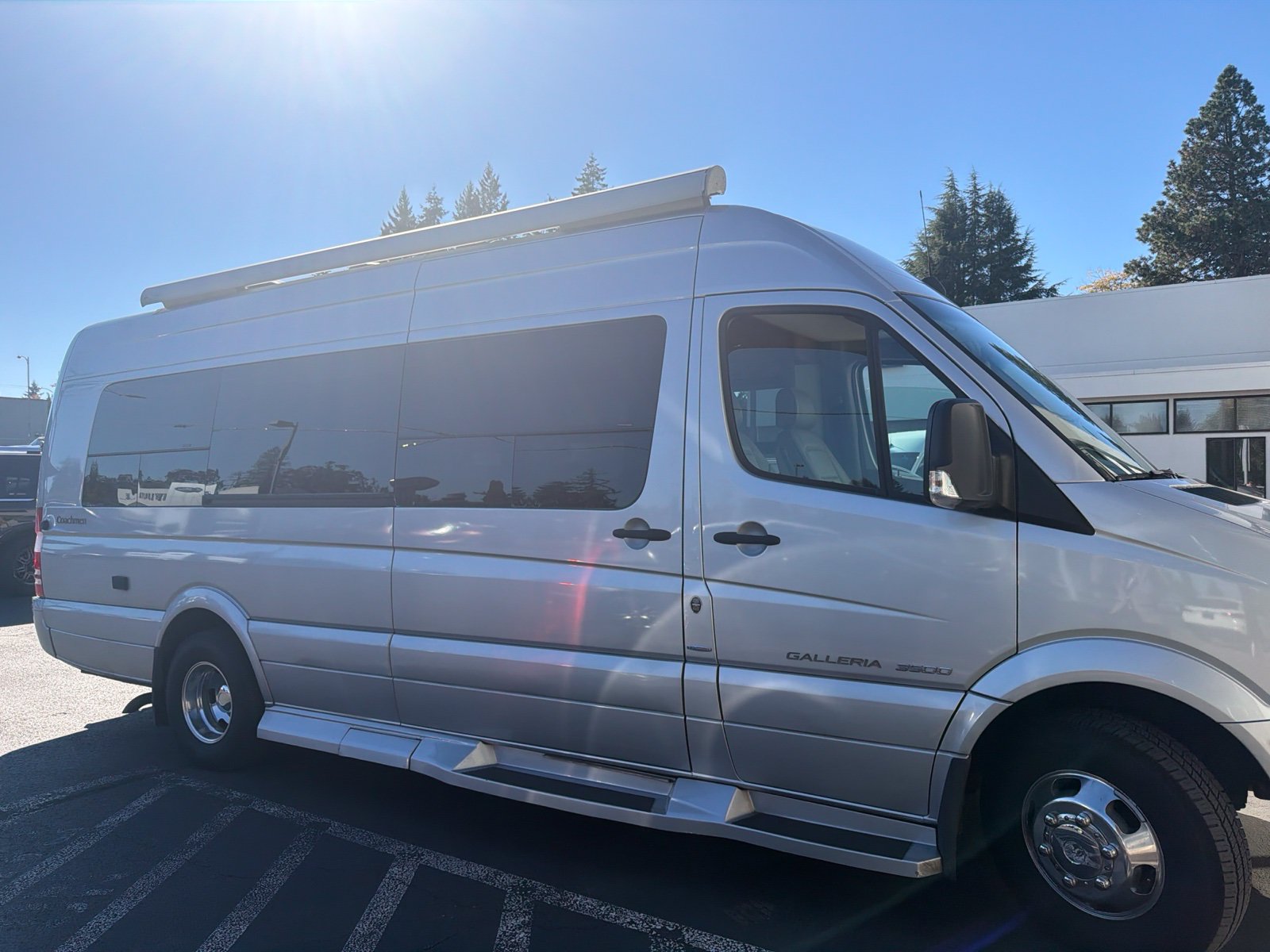 Used 2016 Mercedes-Benz Sprinter 3500 image 4