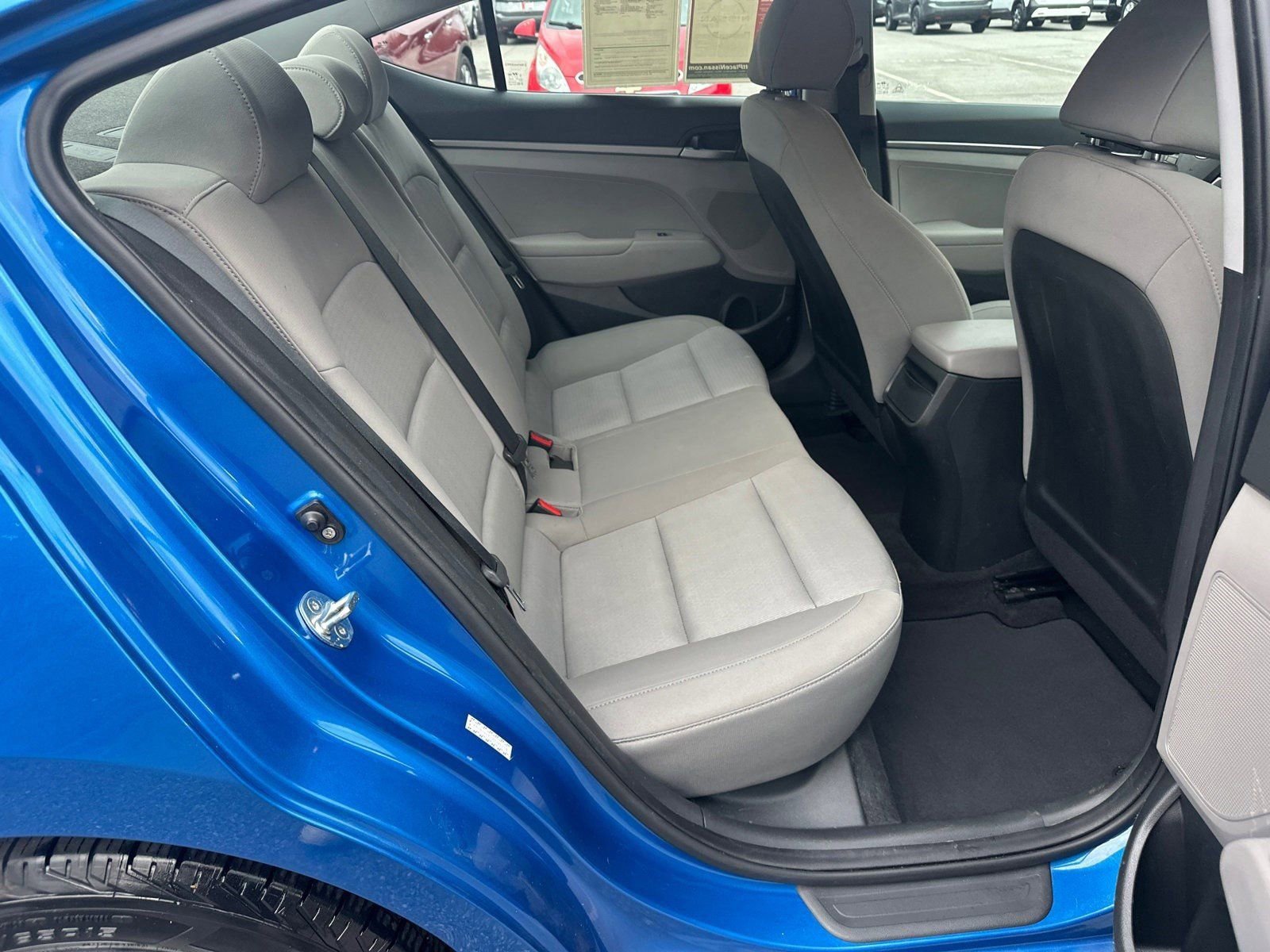 Used 2017 Hyundai Elantra SE image 15