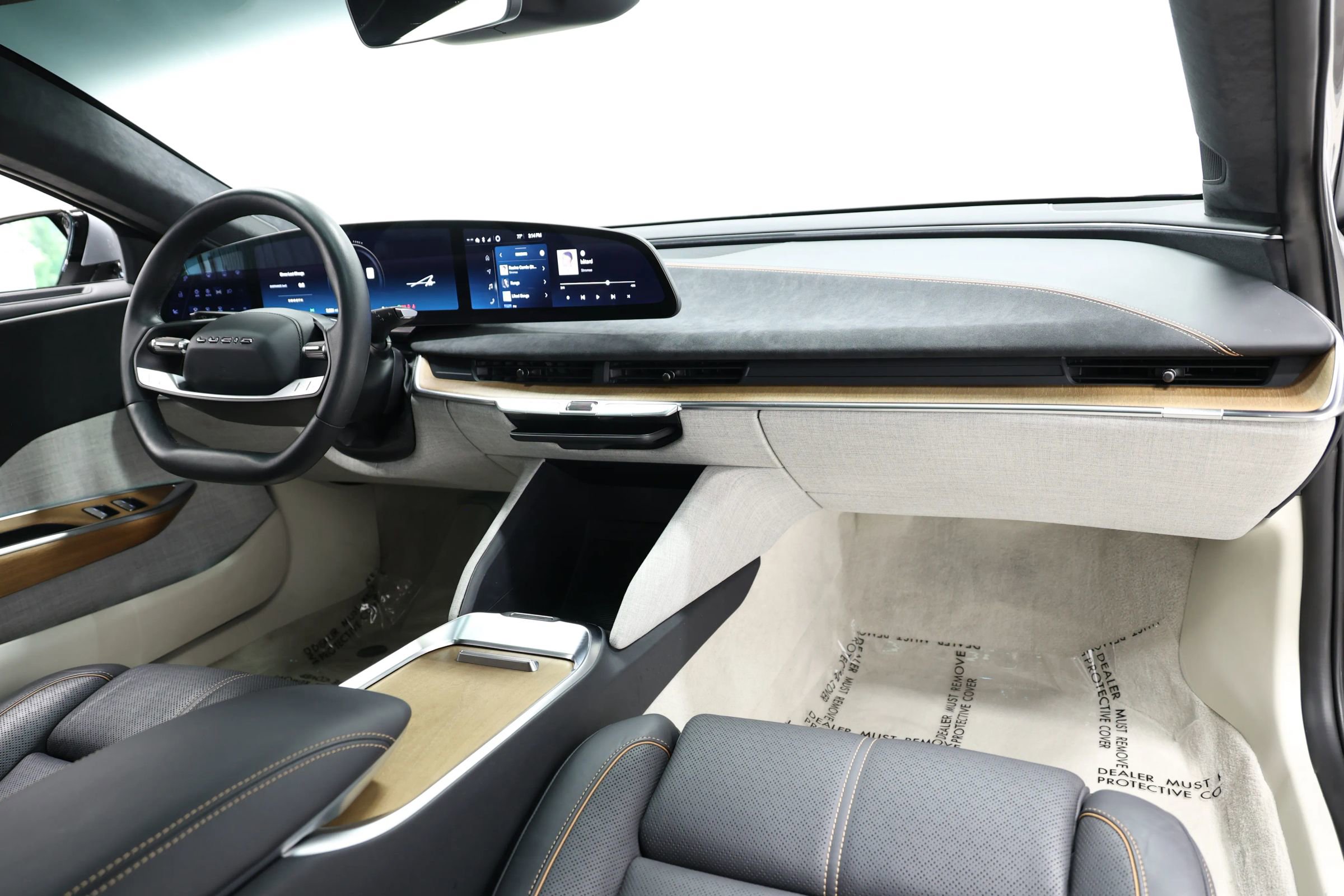 Used 2023 Lucid Air Grand Touring image 95