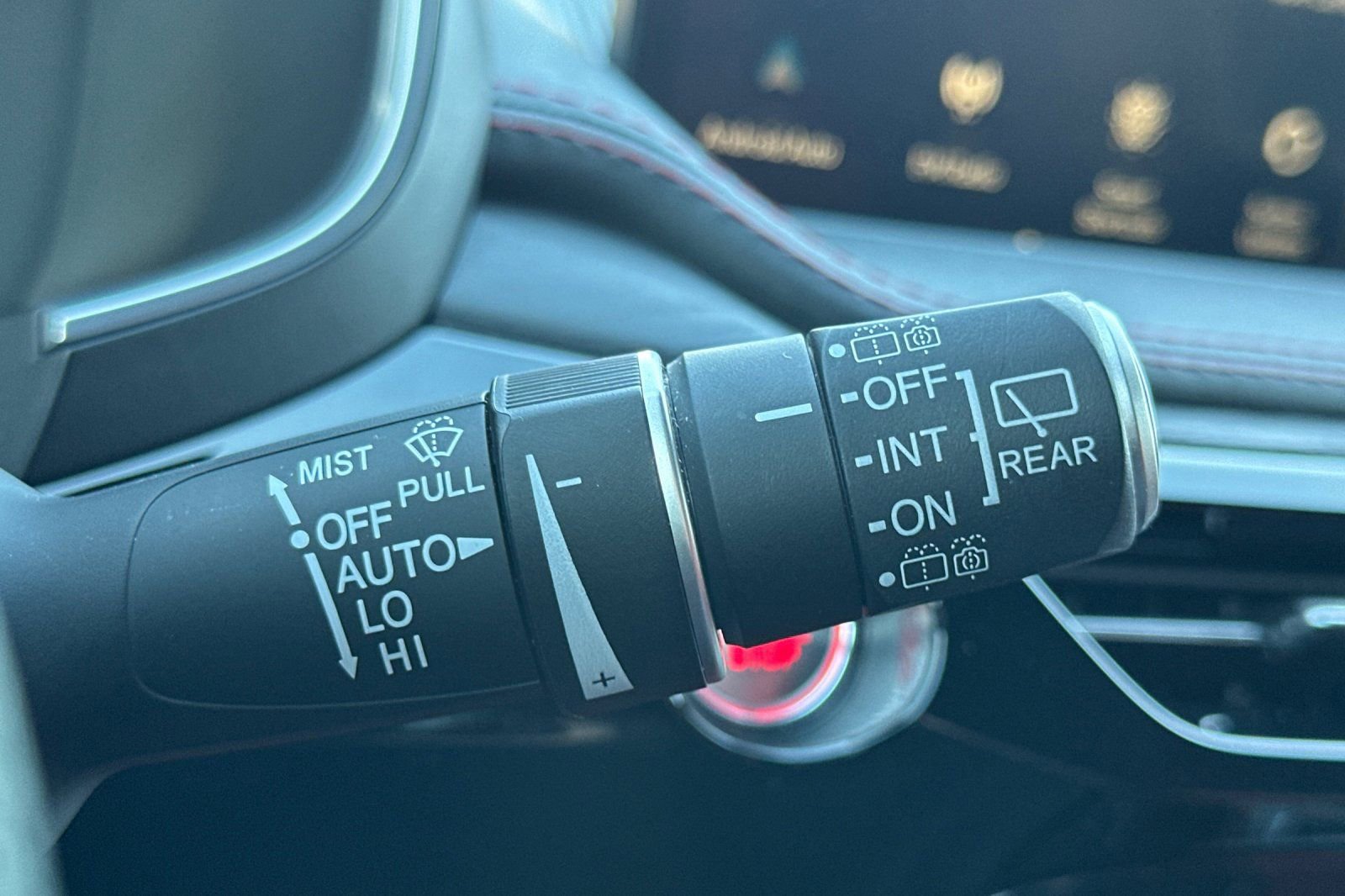 Used 2023 Acura MDX Type S image 40