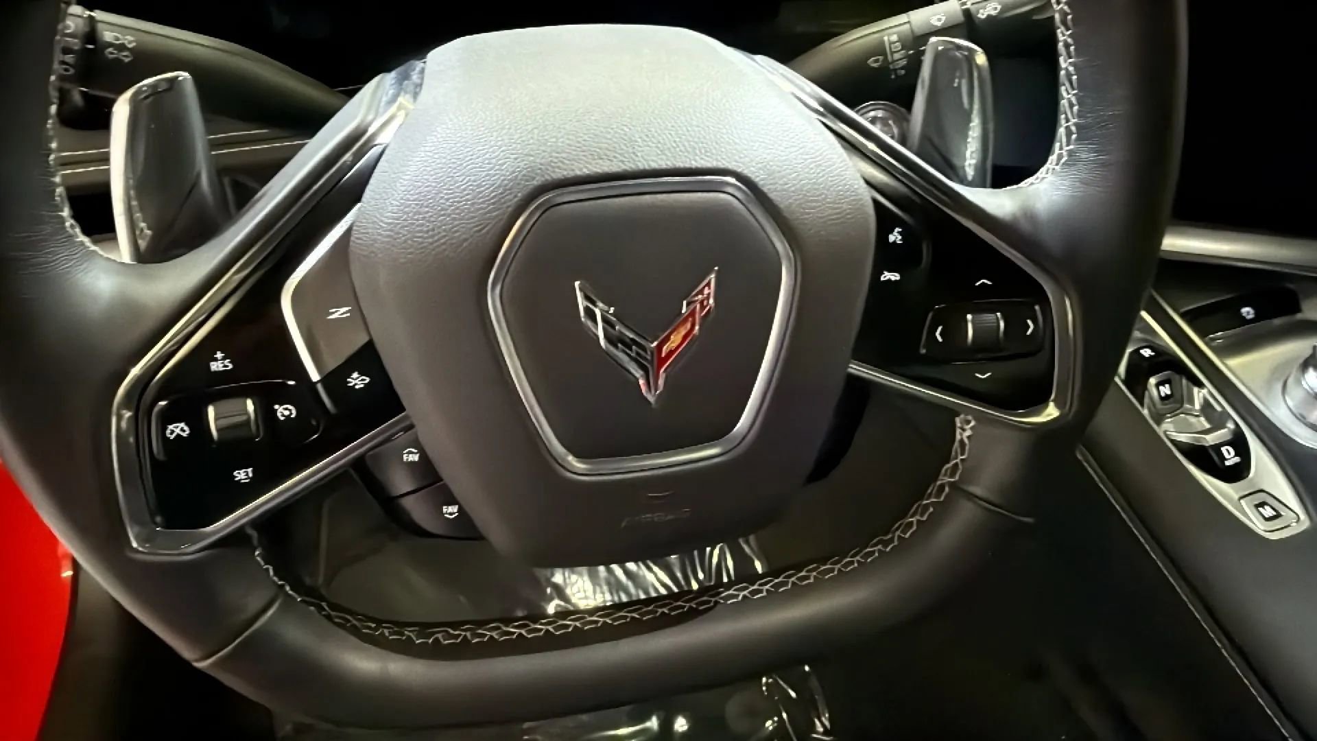 Used 2024 Chevrolet Corvette Stingray Coupe w/ 1LT RWD image 16