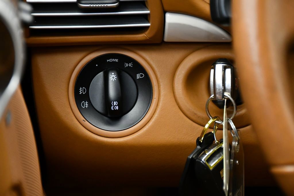 Used 2009 Porsche 911 Turbo image 32