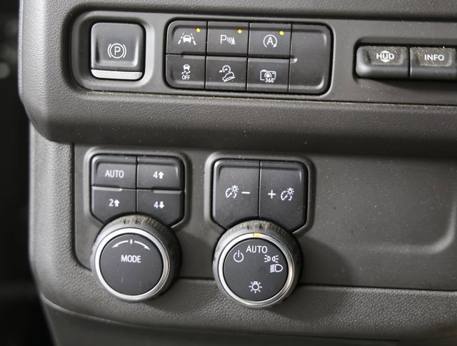 Used 2023 Chevrolet Tahoe Premier image 12