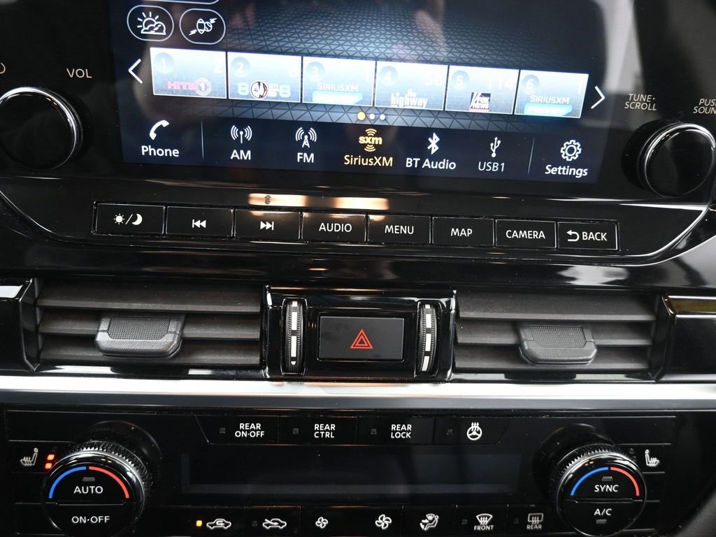 Used 2023 Nissan Pathfinder SL image 26