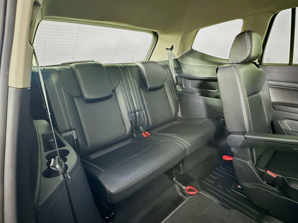 Used 2021 Volkswagen Atlas SE w/ Panoramic Sunroof Package image 28