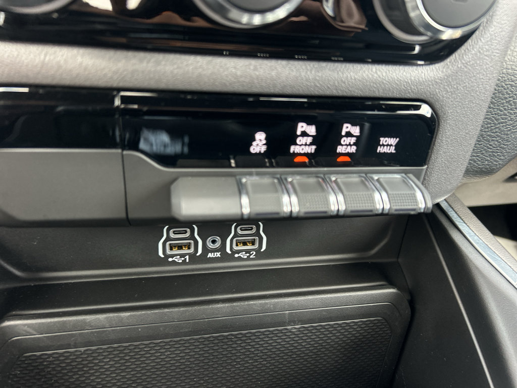 Certified 2025 RAM 1500 HFE RWD image 28
