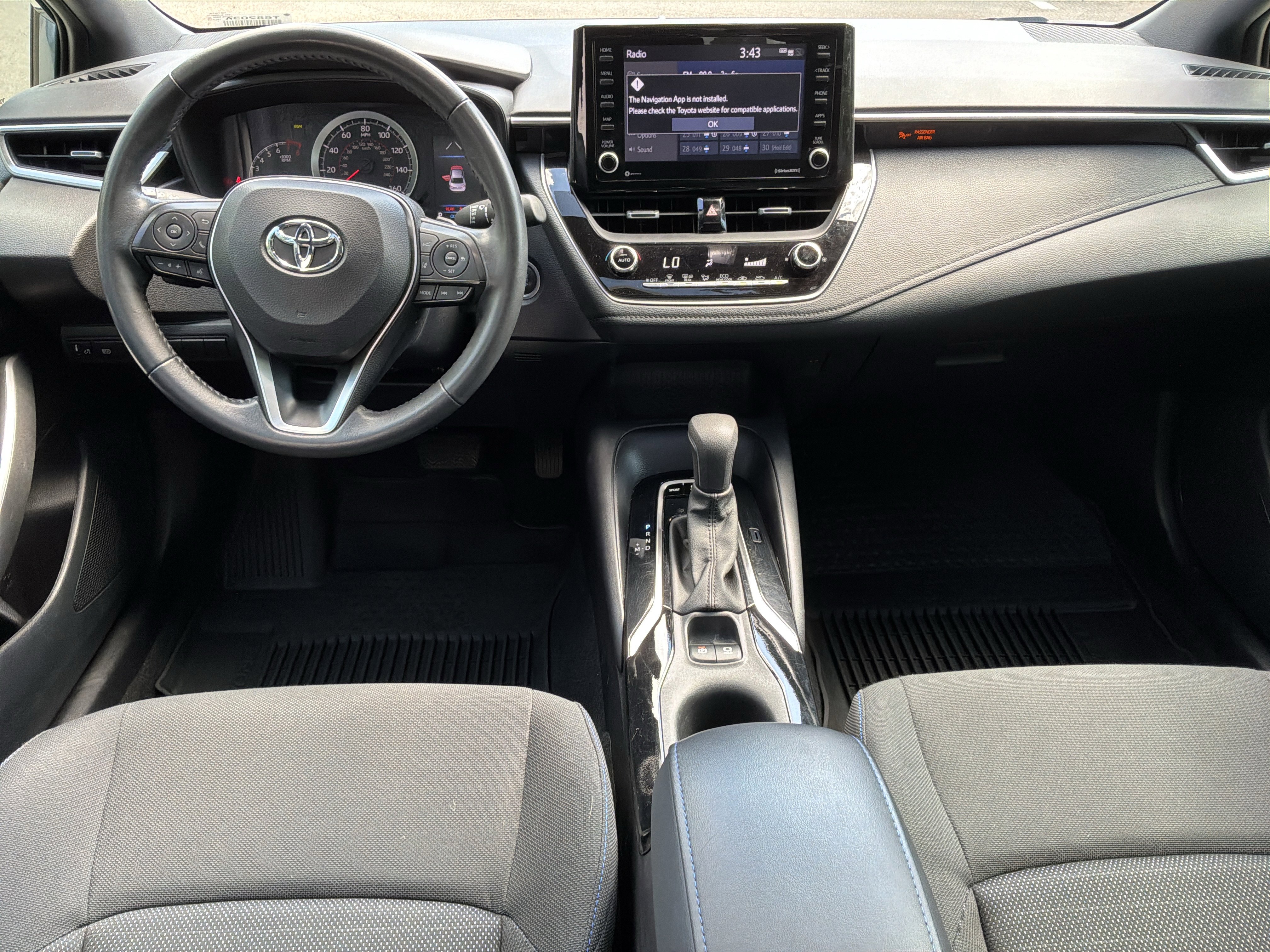 Used 2022 Toyota Corolla SE w/ SE Premium Package FWD image 29