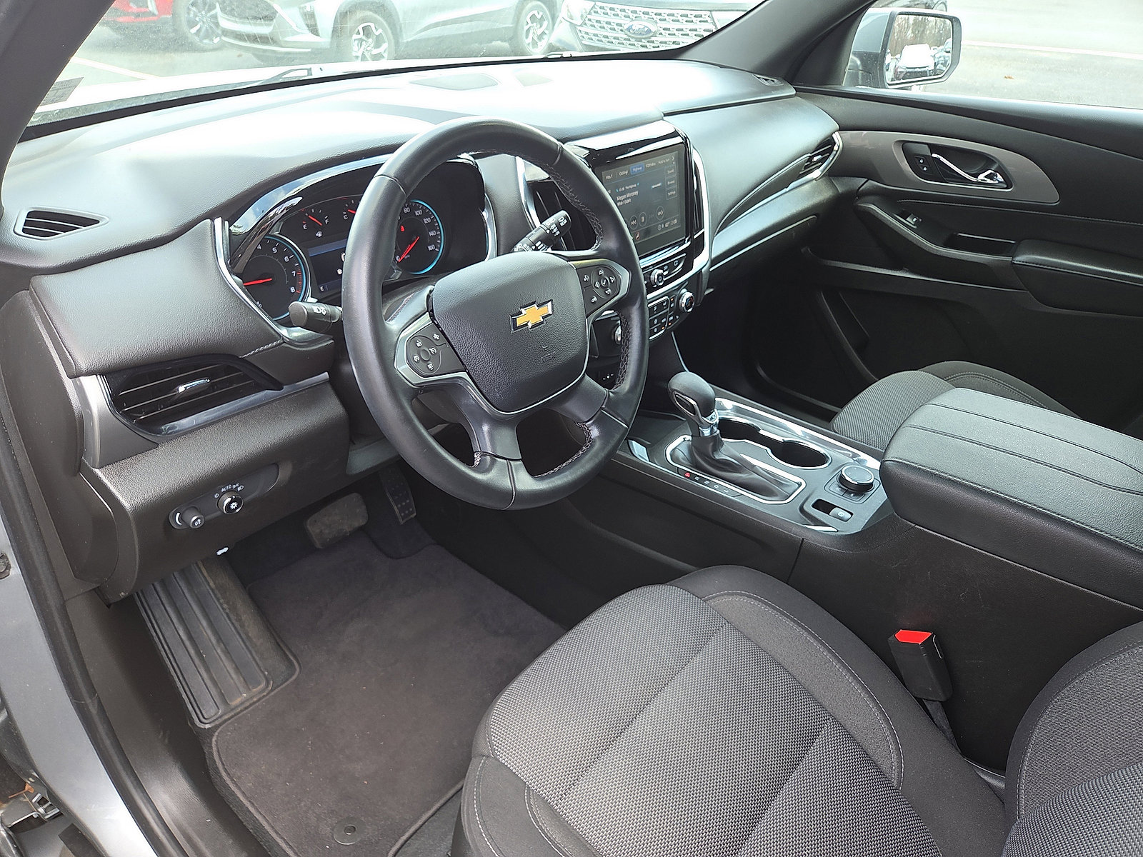 Used 2023 Chevrolet Traverse LT AWD/4WD image 11