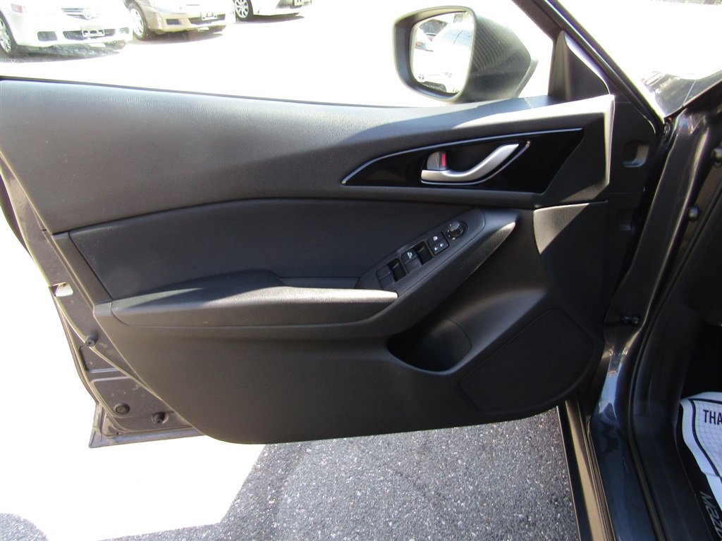 Used 2014 MAZDA MAZDA3 i Touring FWD image 14