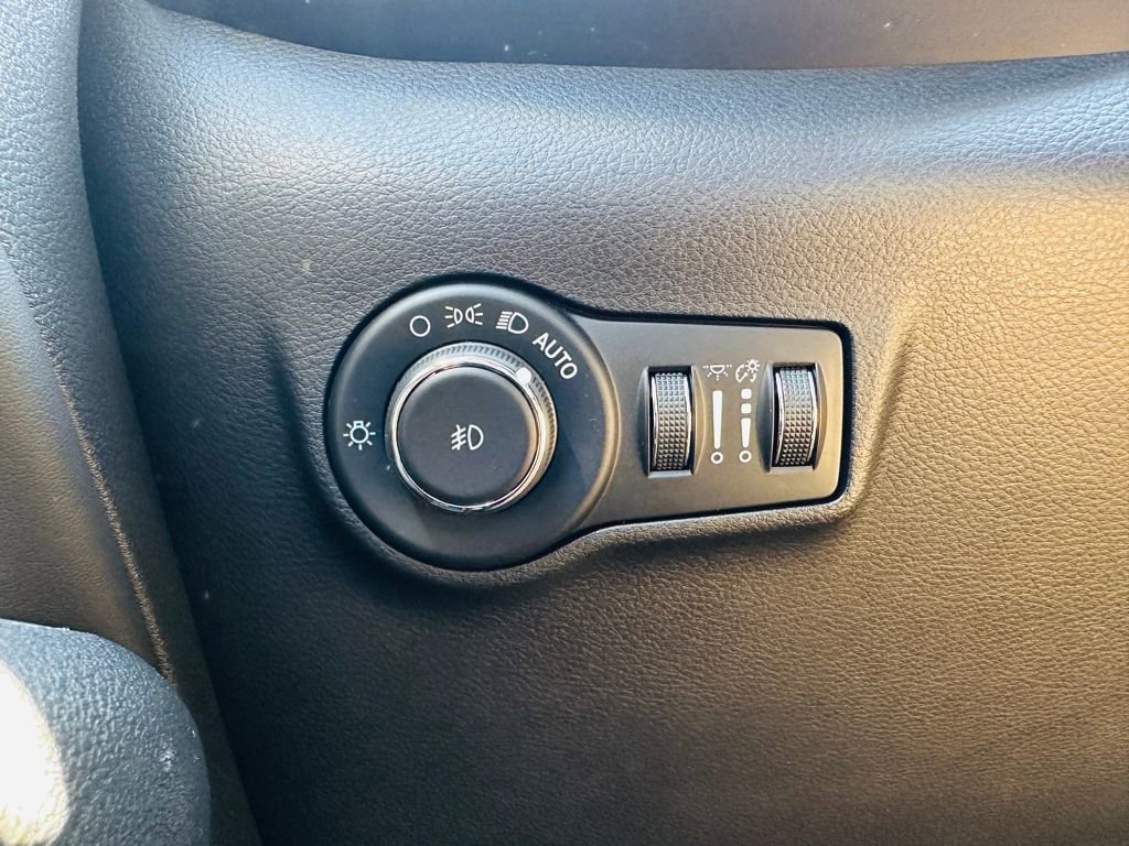 Certified 2022 Jeep Compass Trailhawk image 17