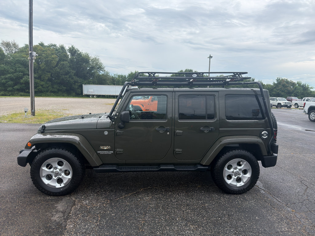 Used 2015 Jeep Wrangler Unlimited Sahara w/ Max Tow Package AWD/4WD image 3