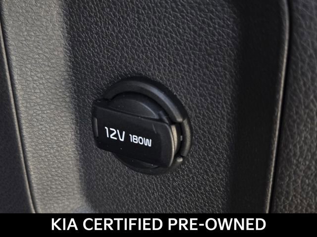 Certified 2025 Kia Carnival image 10