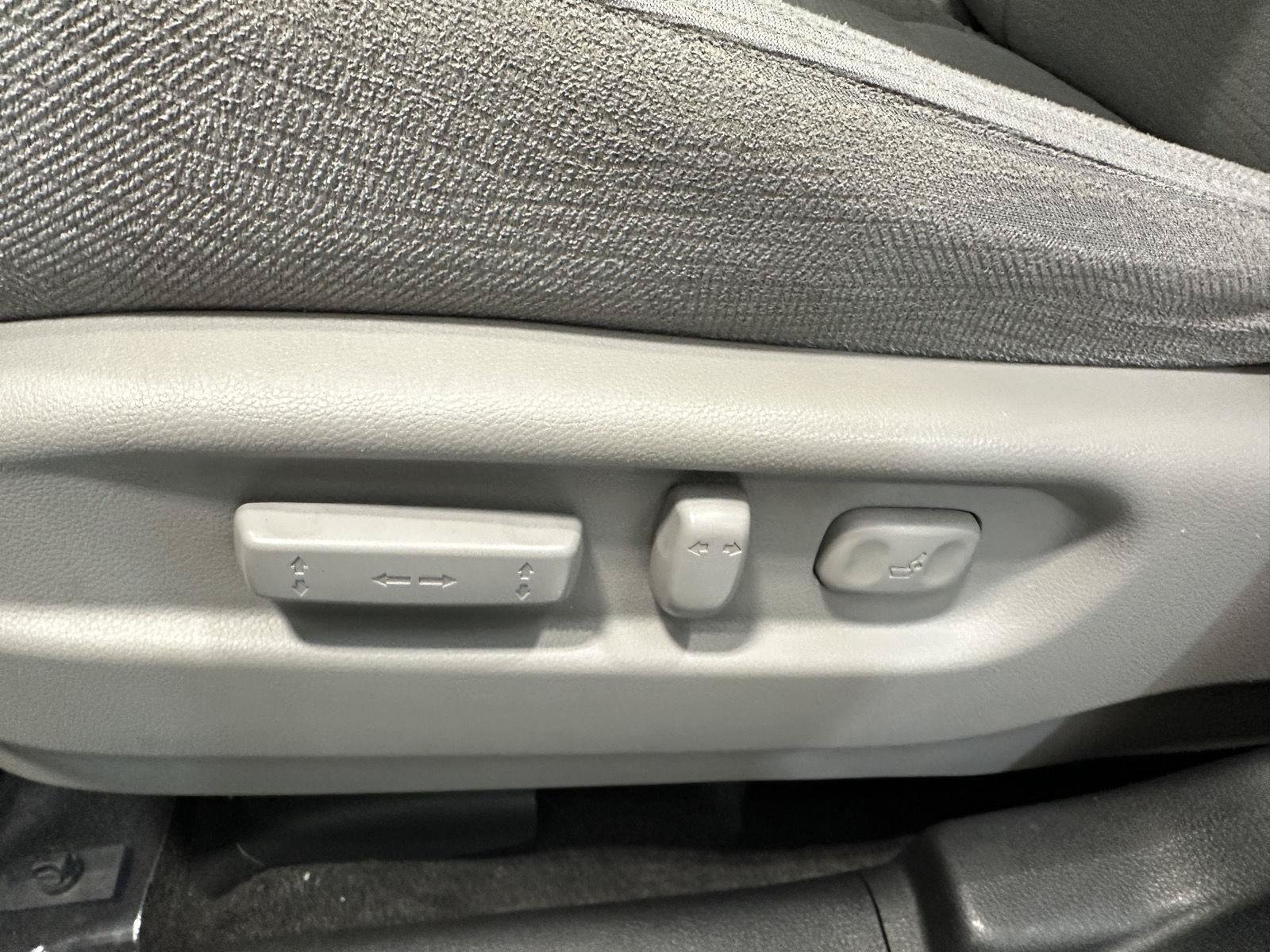 Used 2016 Honda Pilot EX image 14