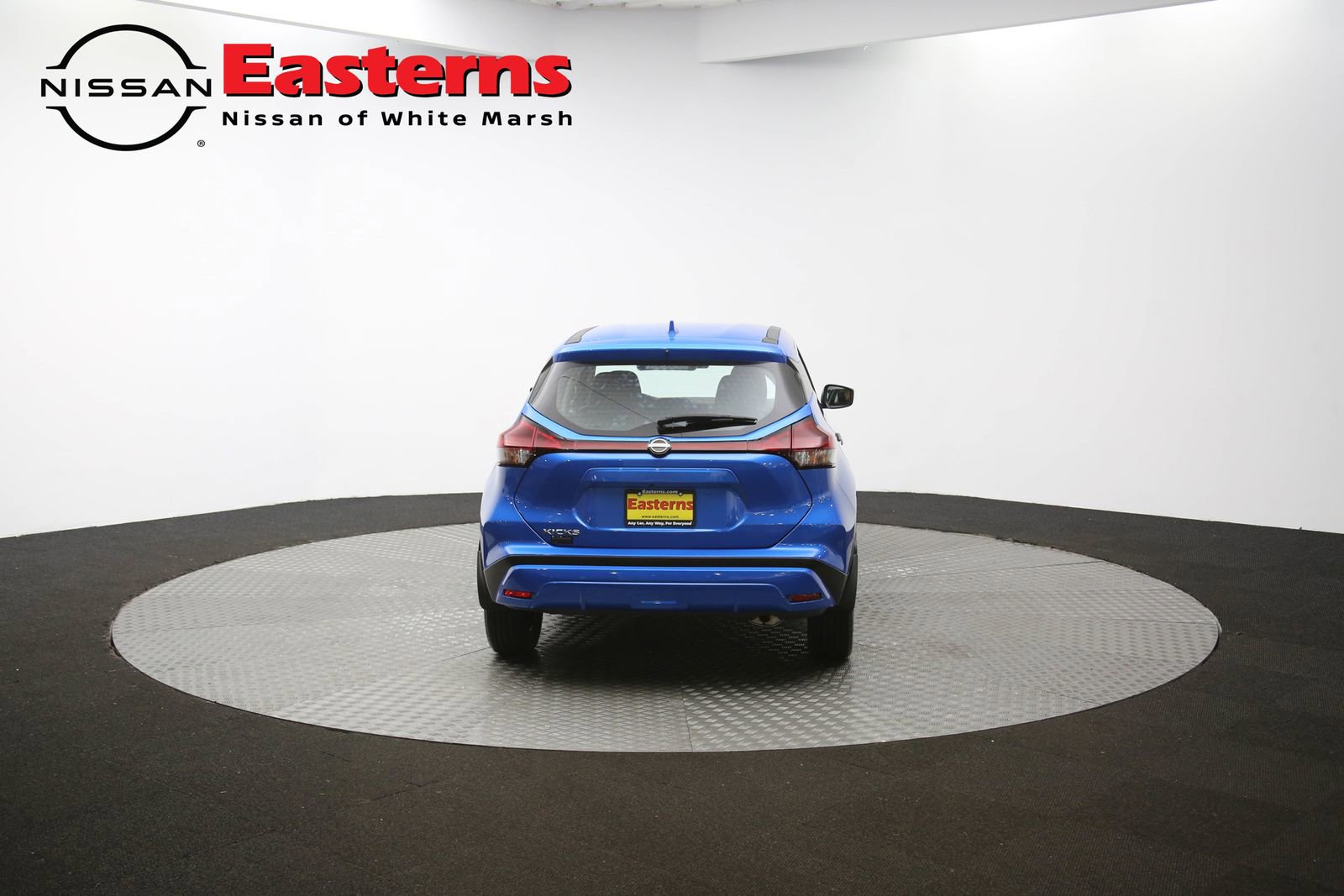 Used 2024 Nissan Kicks S image 60