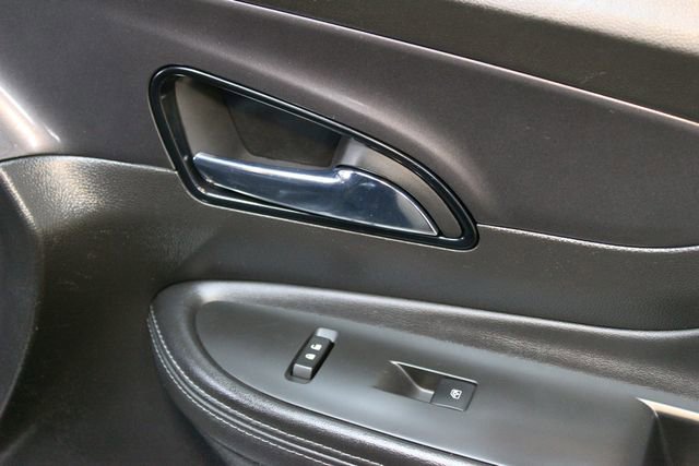 Used 2020 Buick Encore Preferred AWD/4WD image 9