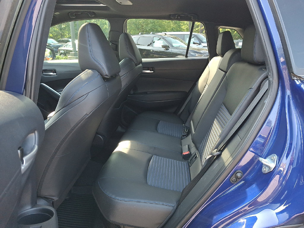 Used 2025 Toyota Corolla Cross AWD Hybrid w/ Convenience Package image 10