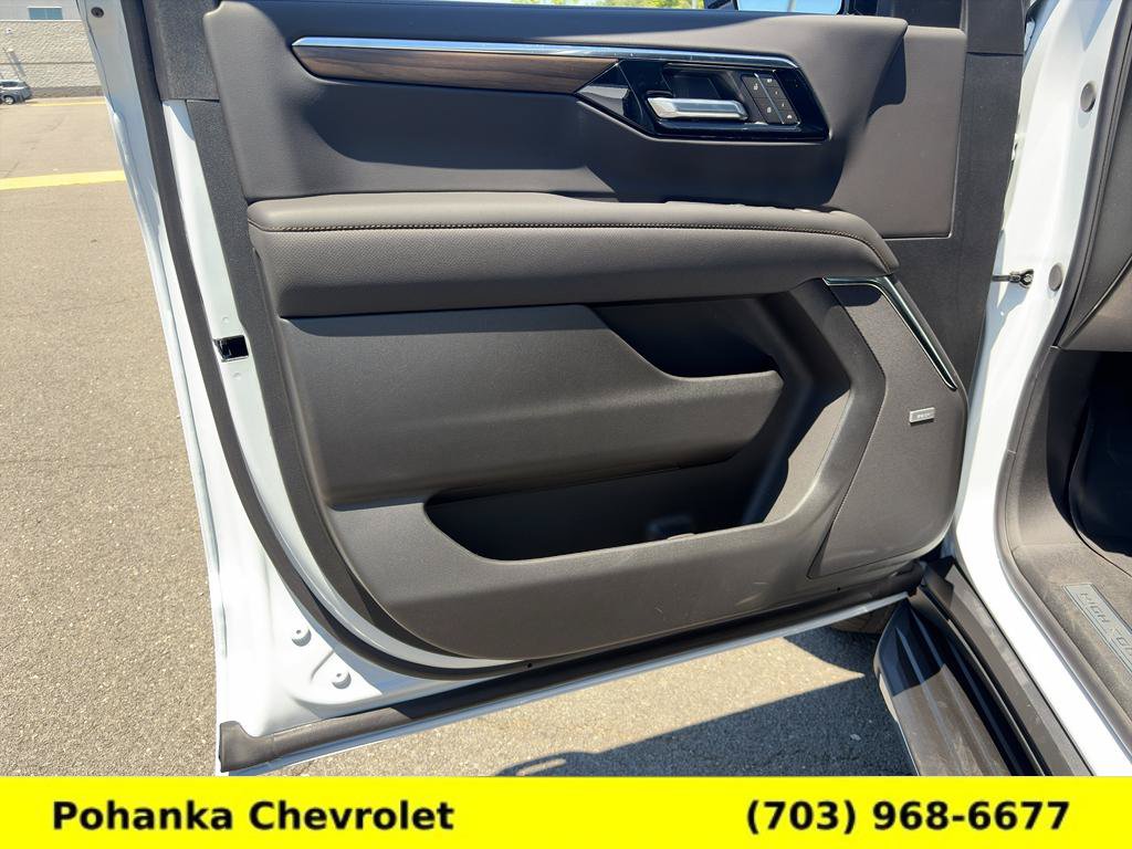 New 2026 Chevrolet Tahoe High Country w/ Sun And Tow Package AWD/4WD image 29