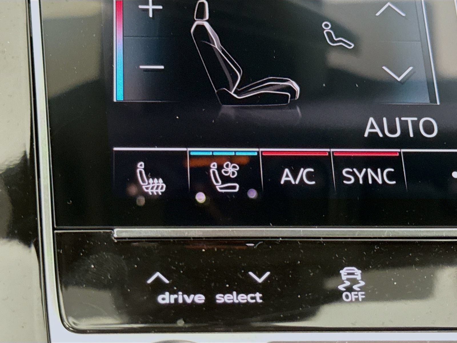 New 2026 Audi Q8 Premium Plus AWD/4WD image 21