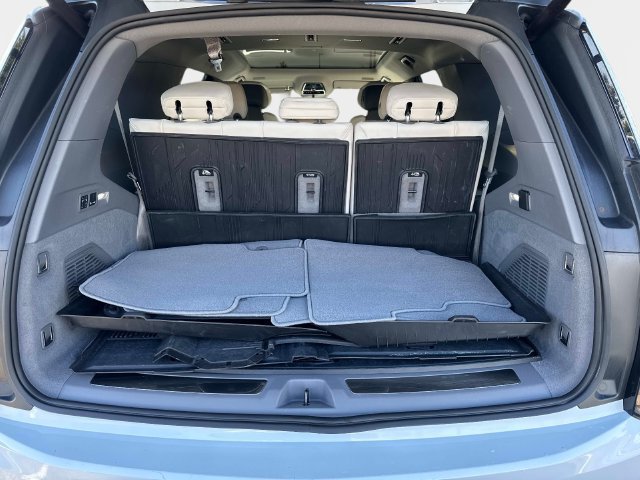 Certified 2026 Cadillac Escalade IQL Sport 1 w/ LPO, Floor Liner Package AWD/4WD image 5
