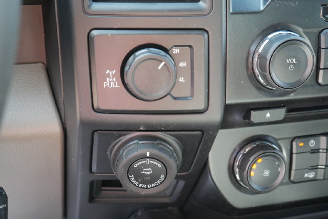 Used 2018 Ford F150 XL w/ Equipment Group 101A Mid AWD/4WD image 19