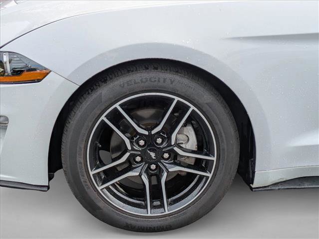 Used 2022 Ford Mustang Premium RWD image 14