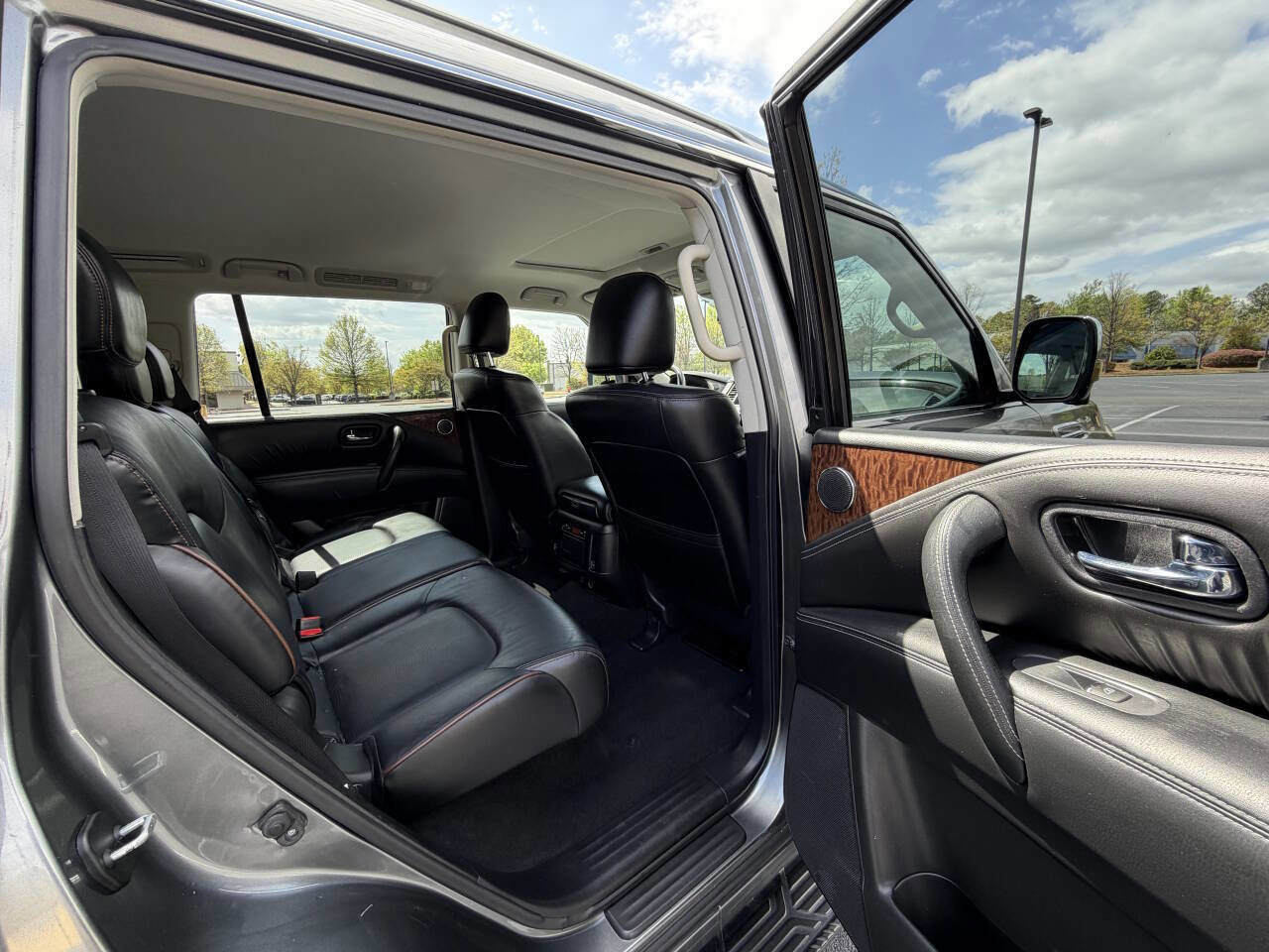 Used 2019 Nissan Armada SL w/ Premium Package AWD/4WD image 16