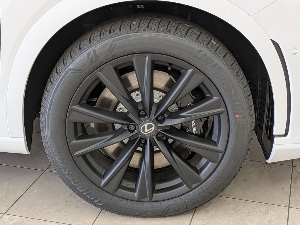 New 2026 Lexus RX 500h F Sport AWD/4WD image 16