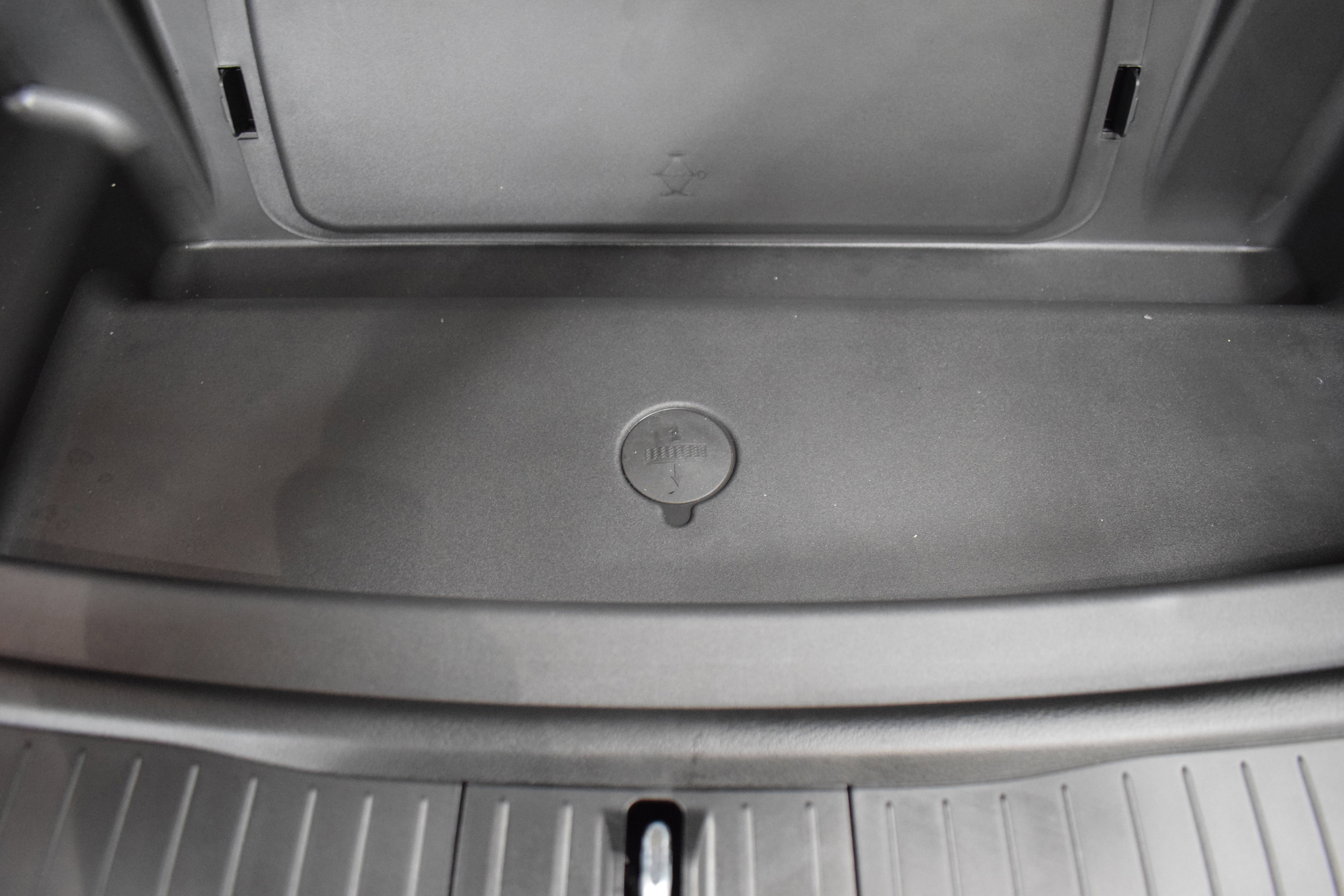 New 2025 Jeep Grand Cherokee L Limited w/ Black Appearance Package image 29