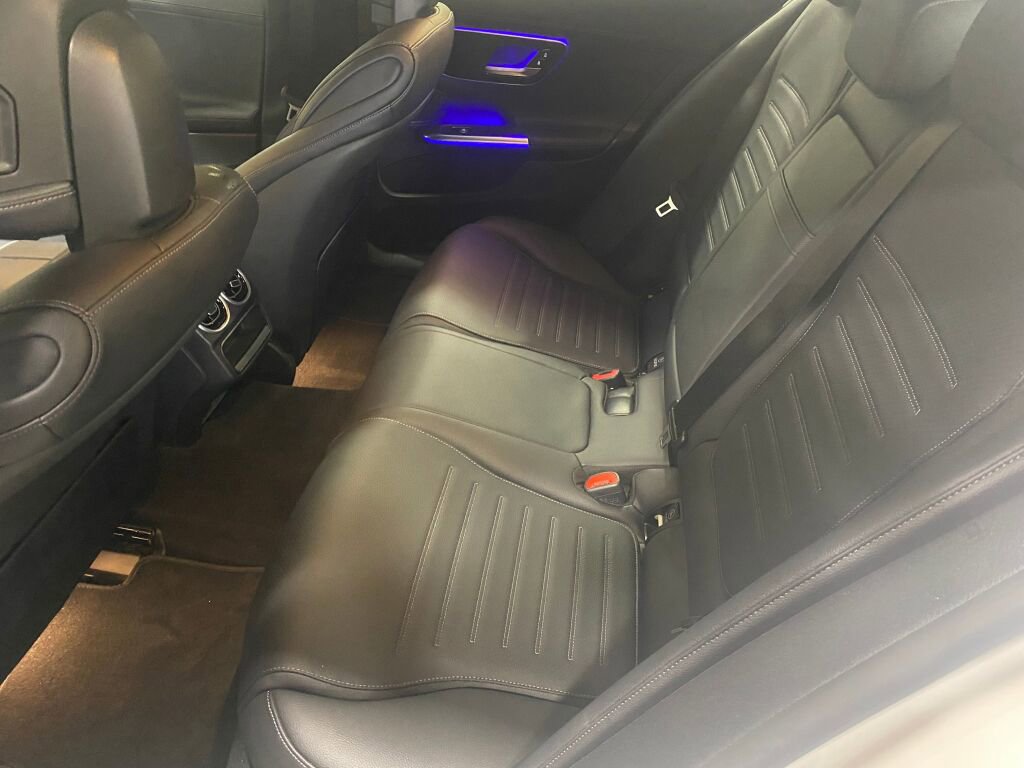 Used 2023 Mercedes-Benz C 300 4MATIC Sedan image 15