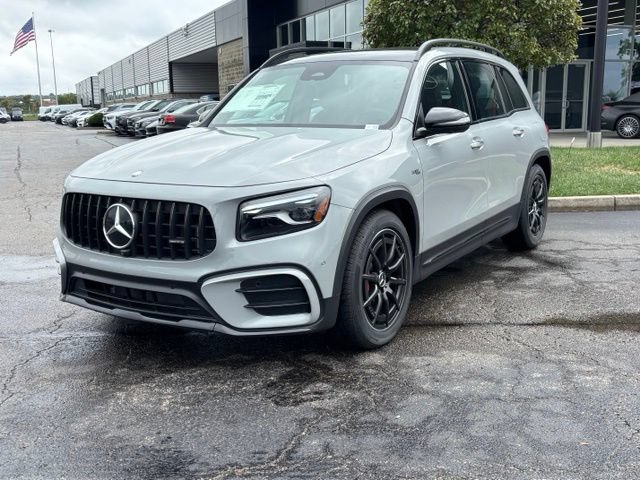 New 2026 Mercedes-Benz GLB 35 AMG 4MATIC image 5