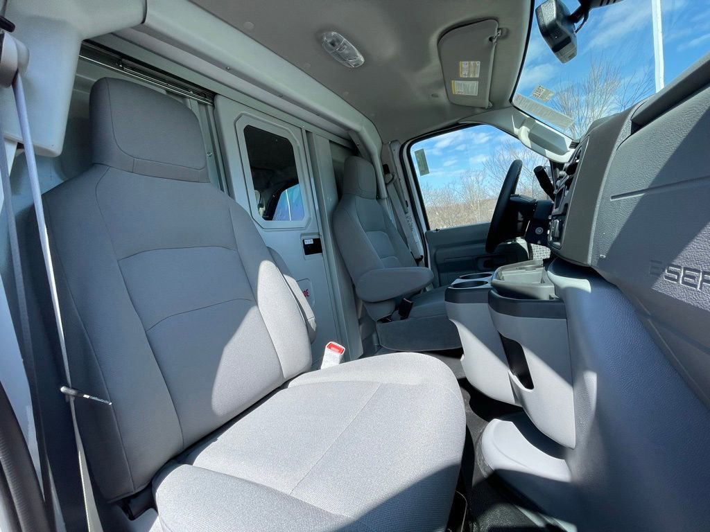 New 2026 Ford E-350 and Econoline 350 Super Duty w/ Power Equipment Group image 11