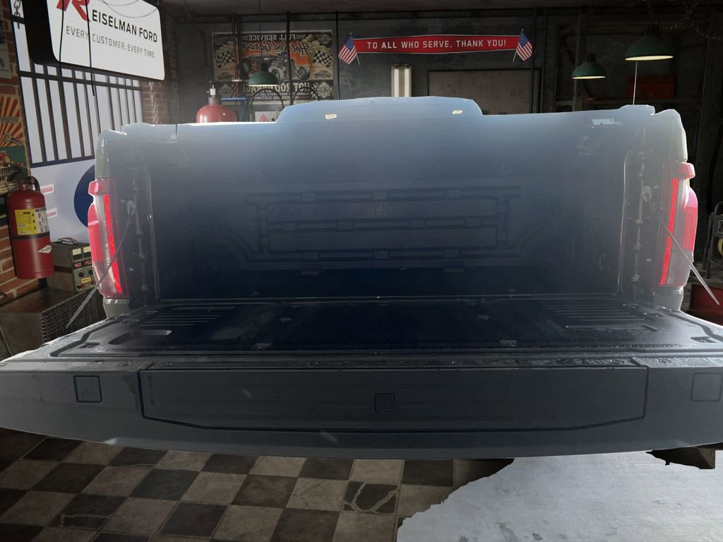 Used 2025 Ford F150 Raptor w/ Equipment Group 803A Raptor R AWD/4WD image 10