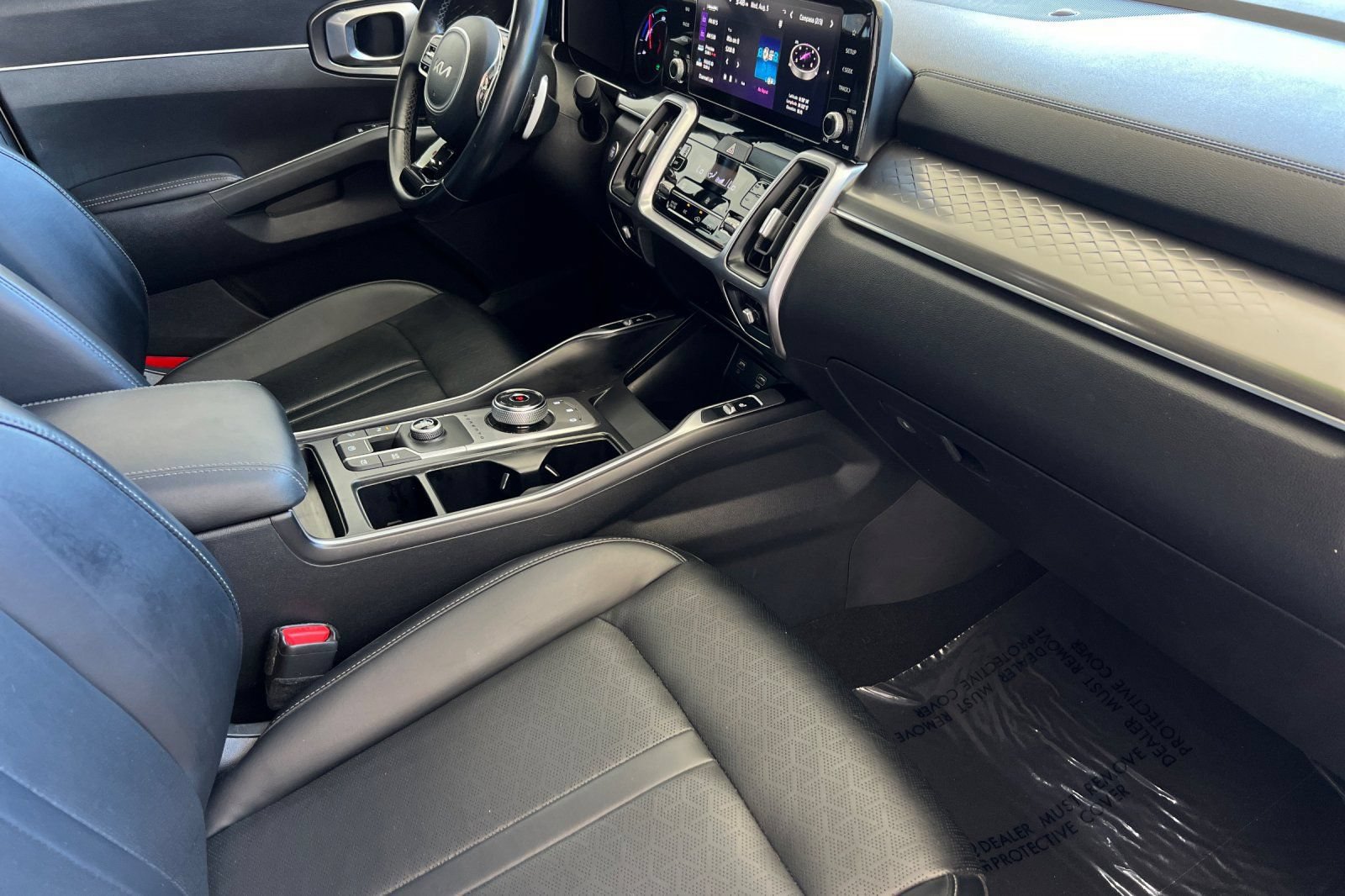 Used 2023 Kia Sorento EX w/ Panoramic Sunroof Package FWD image 18