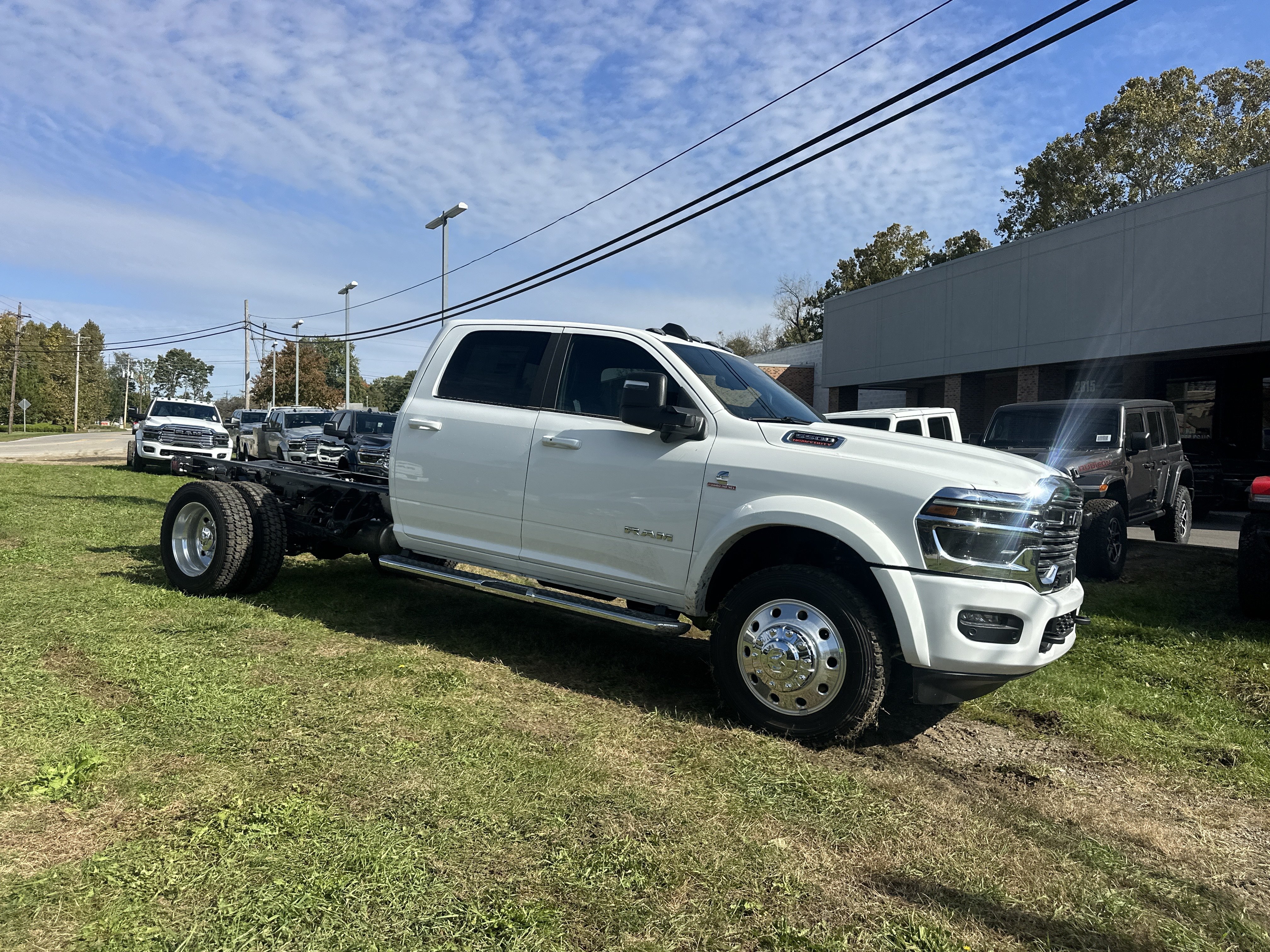New 2027 RAM 5500 4x4 Crew Cab image 22