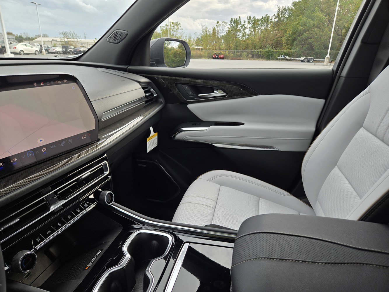 New 2026 Chevrolet Traverse High Country image 8
