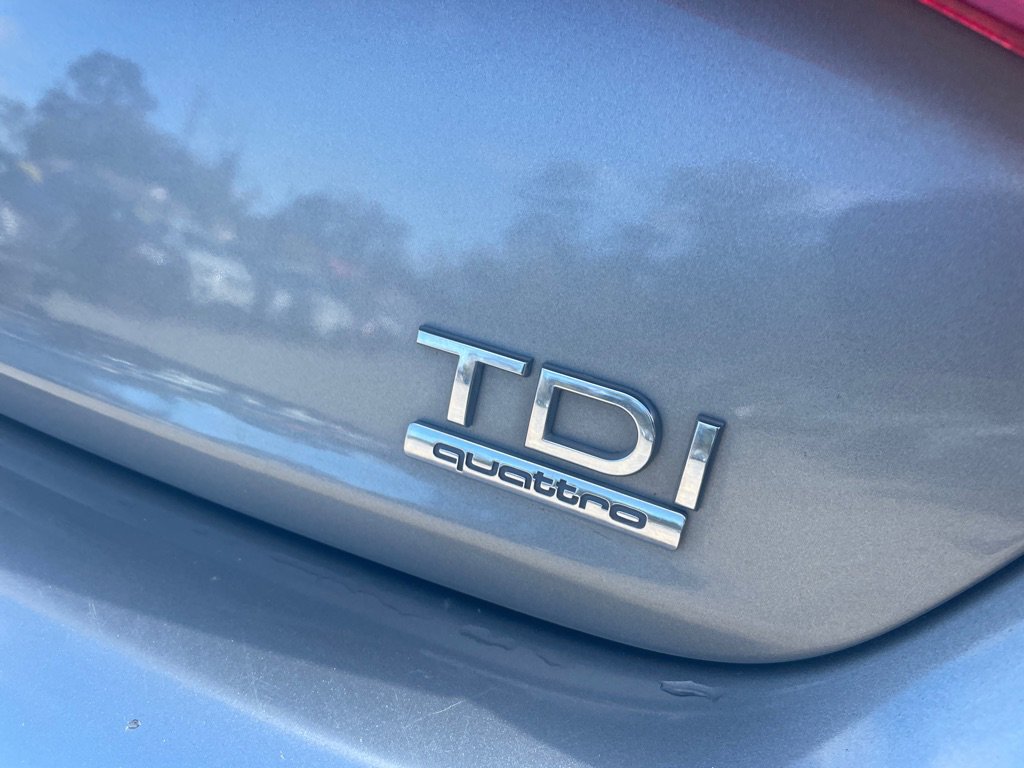 Used 2014 Audi A8 L TDI w/ Premium Package image 8