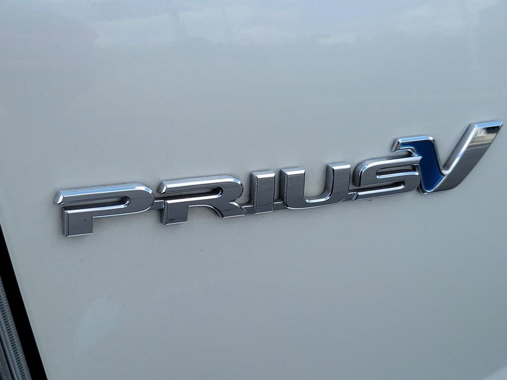 Used 2014 Toyota Prius V Three image 8
