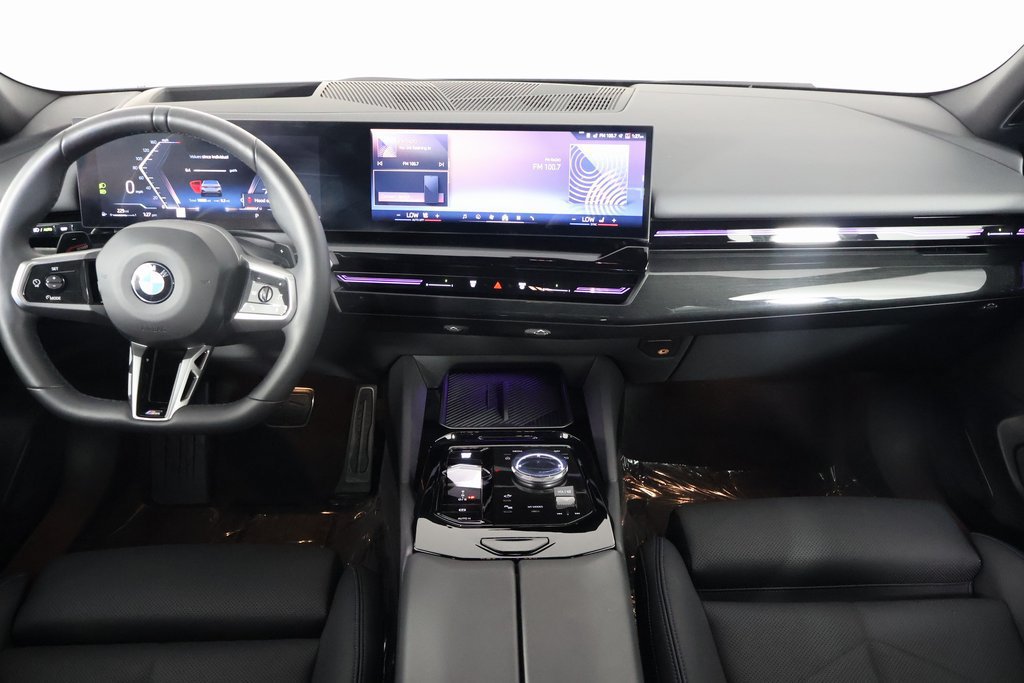 Used 2026 BMW 530i RWD image 8