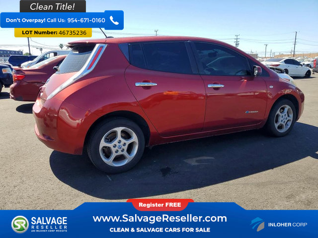 Used 2011 Nissan Leaf FWD image 4