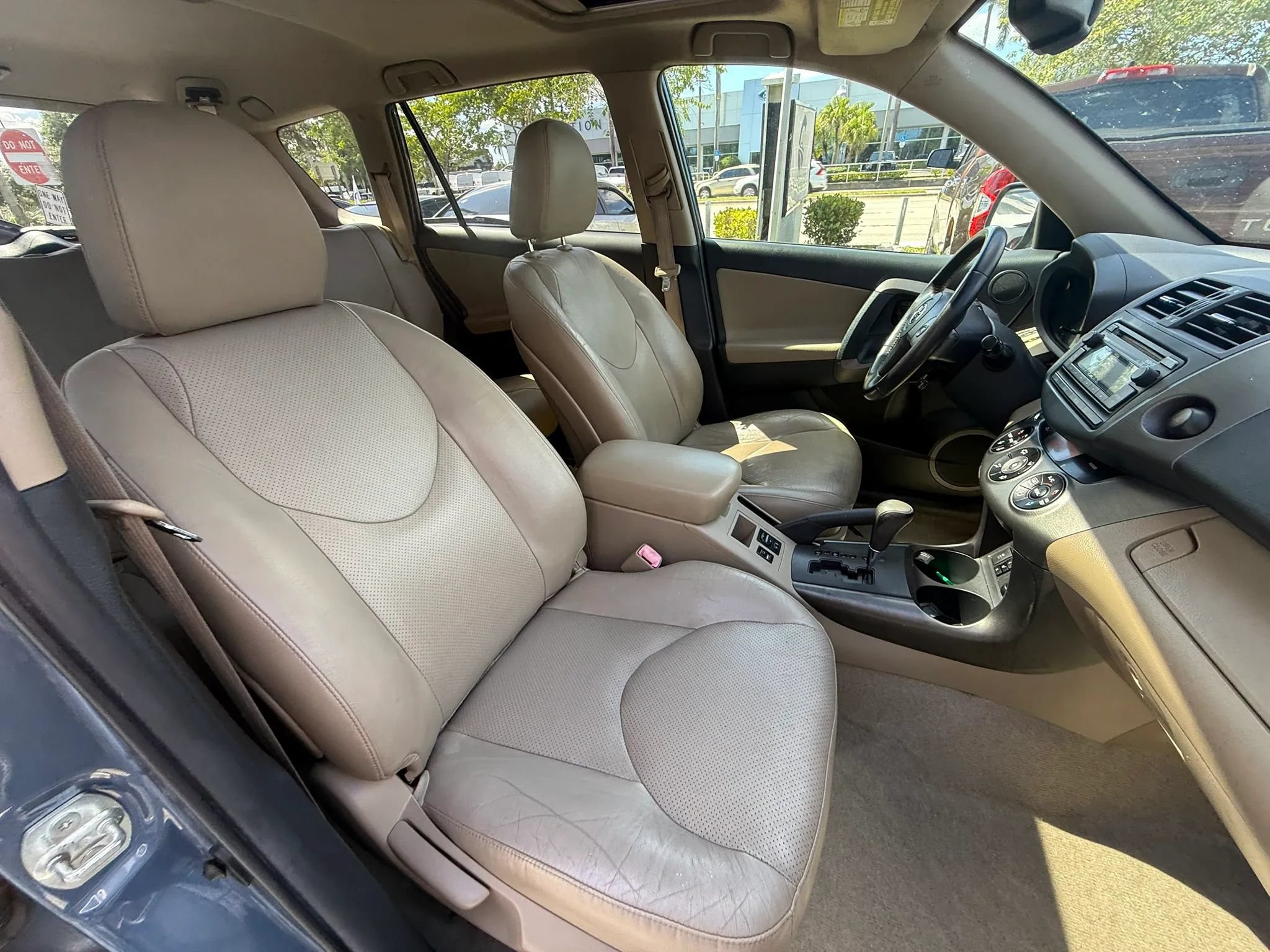 Used 2012 Toyota RAV4 Limited w/ Premium Plus Value Pkg AWD/4WD image 16
