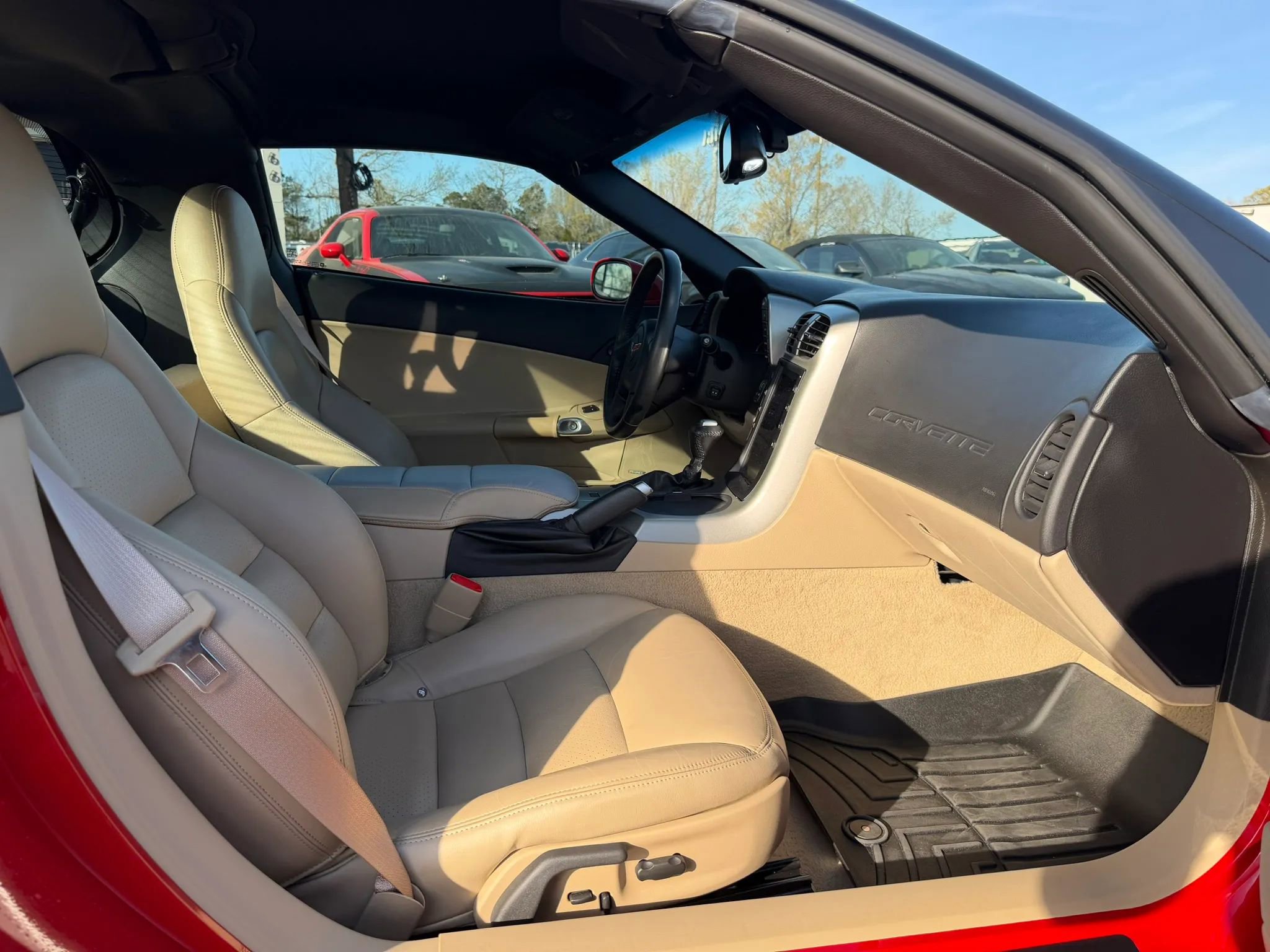 Used 2005 Chevrolet Corvette Coupe w/ Preferred Equipment Group image 22