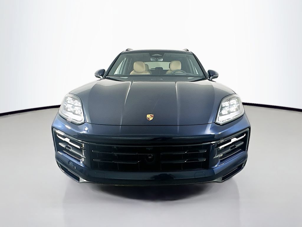 Certified 2026 Porsche Cayenne AWD/4WD image 6