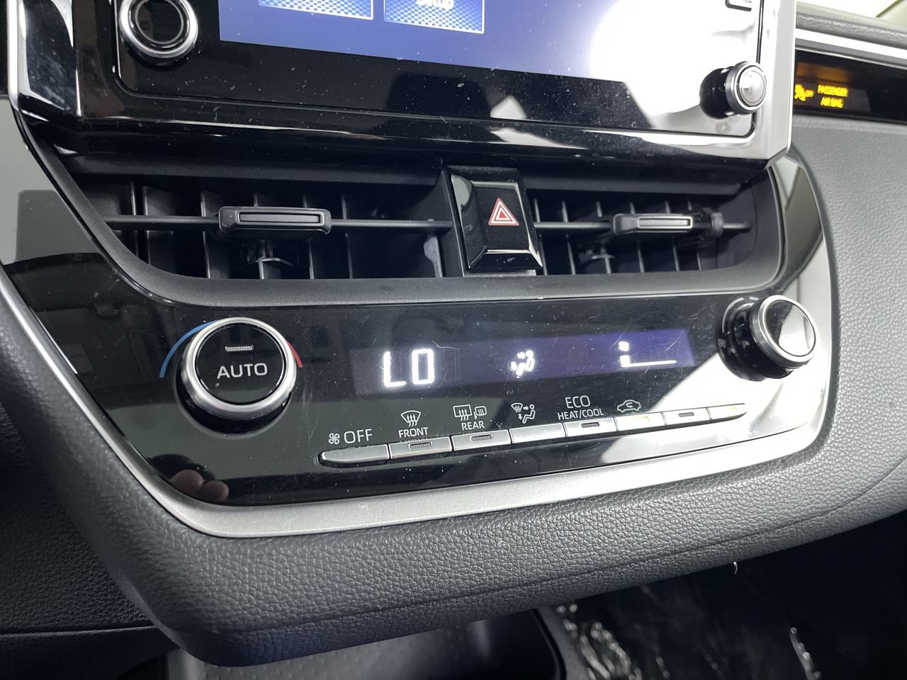 Used 2020 Toyota Corolla LE w/ LE Premium Package FWD image 18