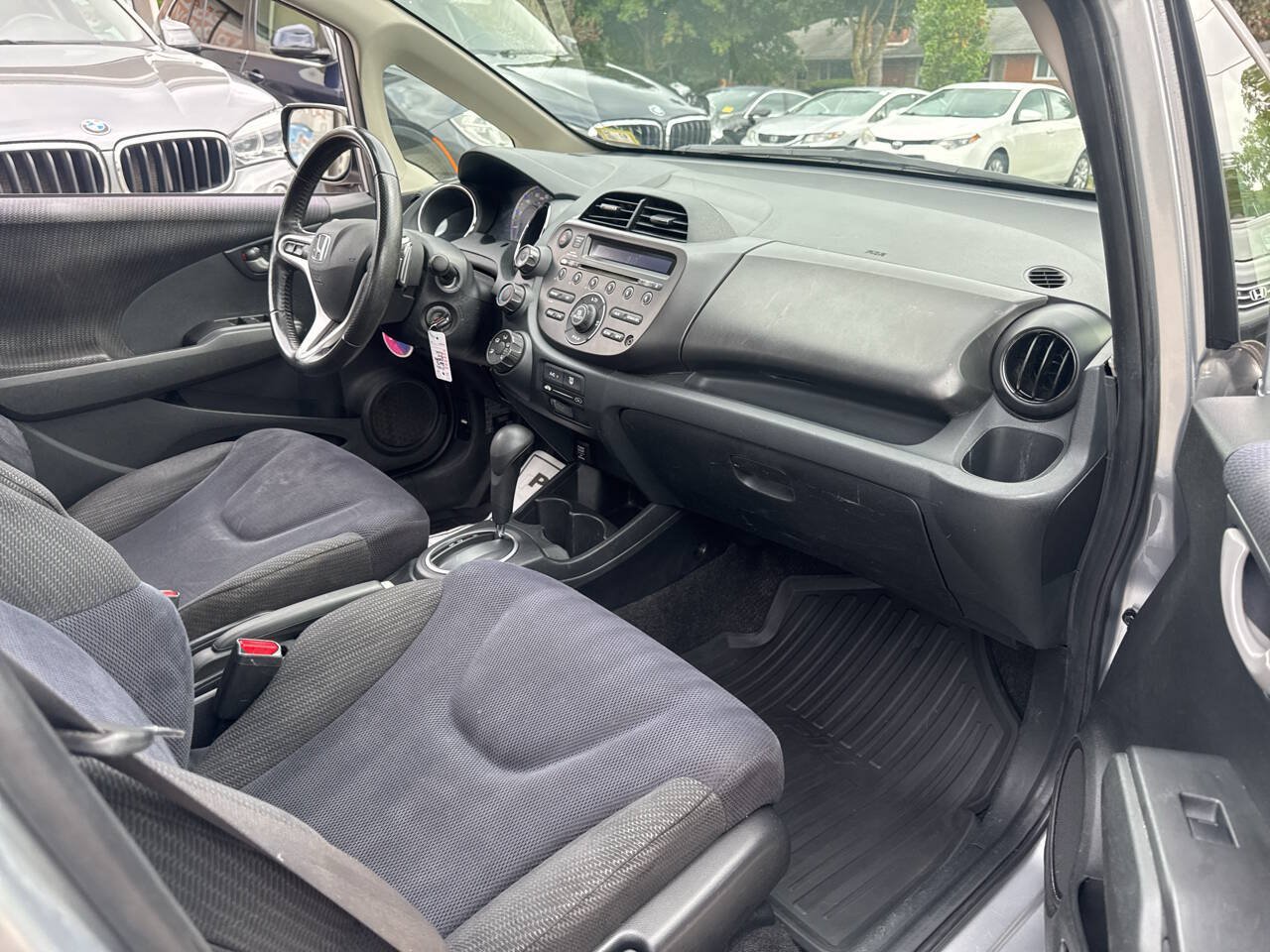 Used 2013 Honda Fit Sport image 12