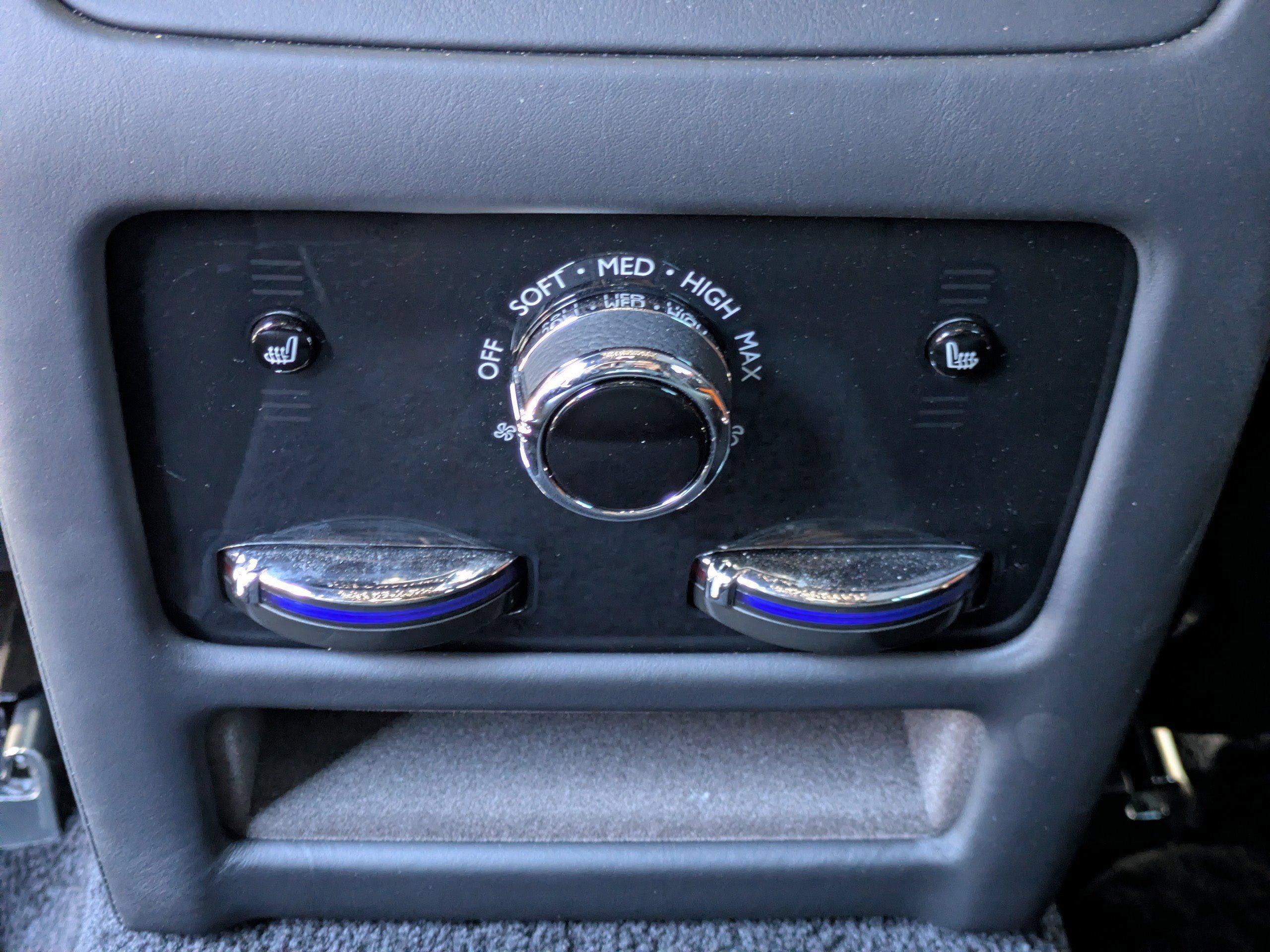 Used 2024 Rolls-Royce Ghost Black Badge AWD/4WD image 38
