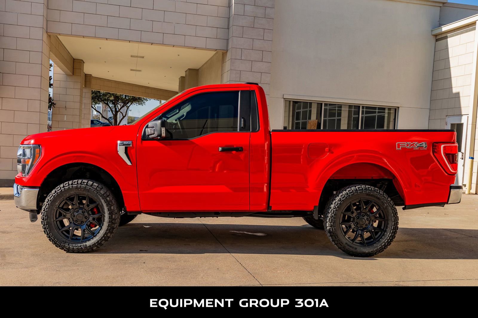 Used 2023 Ford F150 XLT w/ Equipment Group 301A Mid image 6