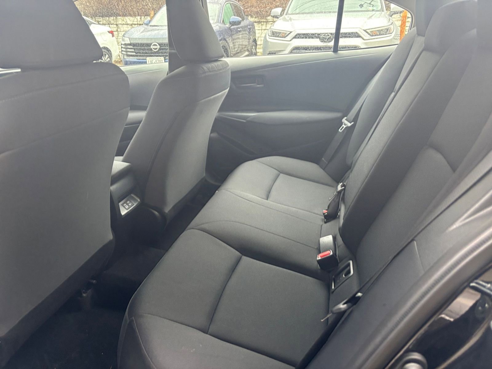 Used 2025 Toyota Corolla LE image 24