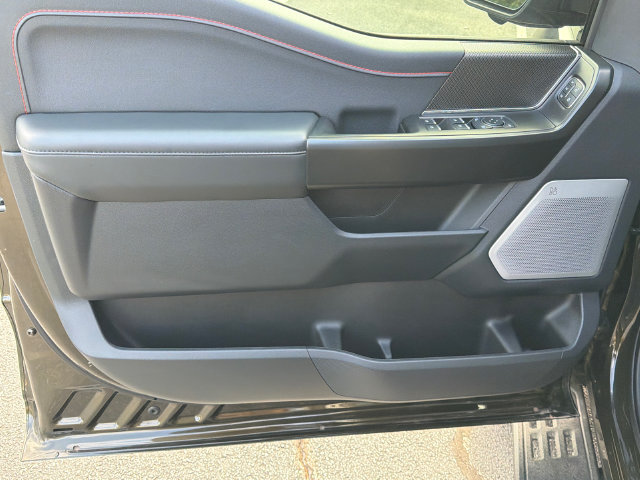 Used 2025 Ford F150 Raptor AWD/4WD image 12